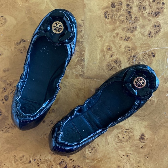 Tory Burch Shelby Ballet Flower Flat Size 6 - Picture 2 of 11